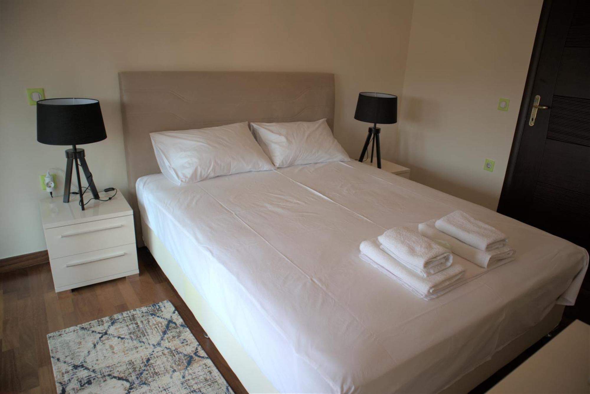 Kouros At The Park Apartment Alexandroupoli Exterior foto